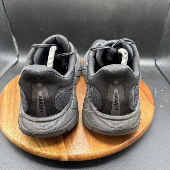 Hoka One One Arahi 7 Triple Black Mens Size 12 D Running Shoes 1147850BBLC main image 4